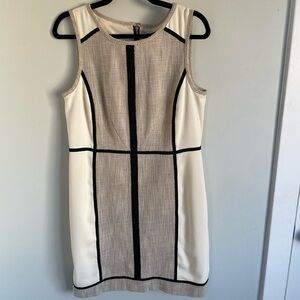 Elegant Black and White Sleeveless Dress